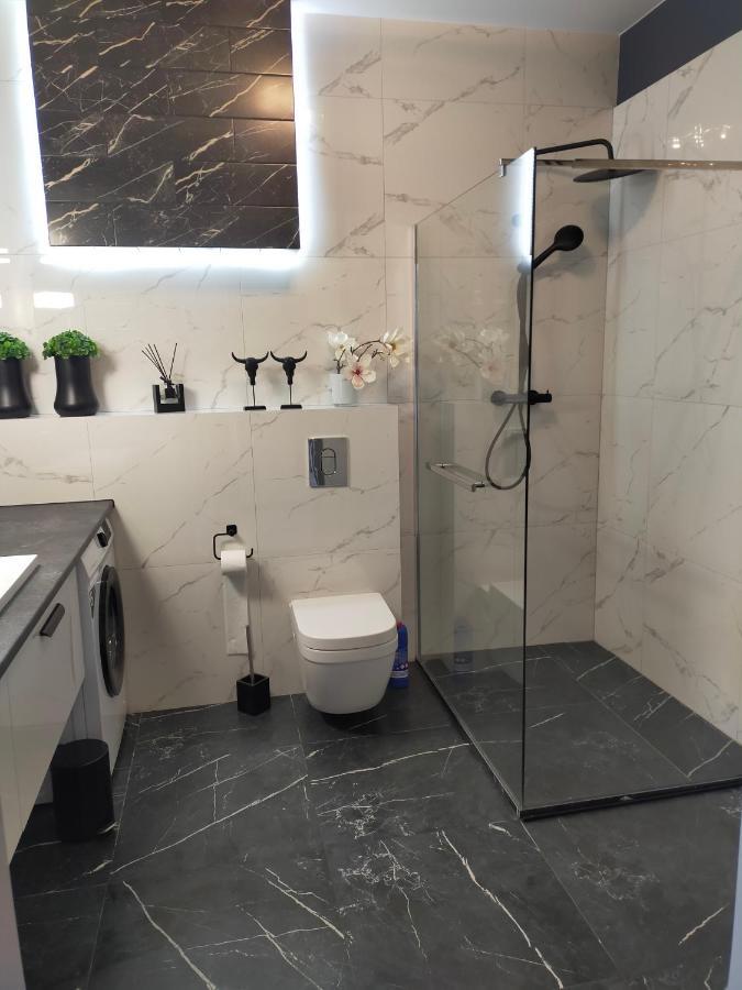 Lubiń Apartament Blue Sky מראה חיצוני תמונה